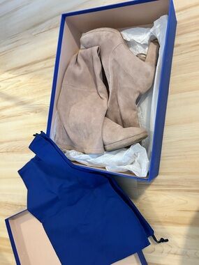 Stuart Weitzman ledyland suede otk boots